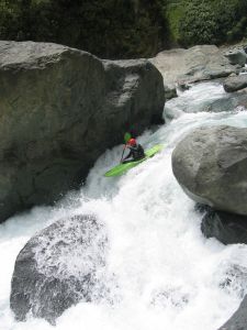 Kayaking_falls